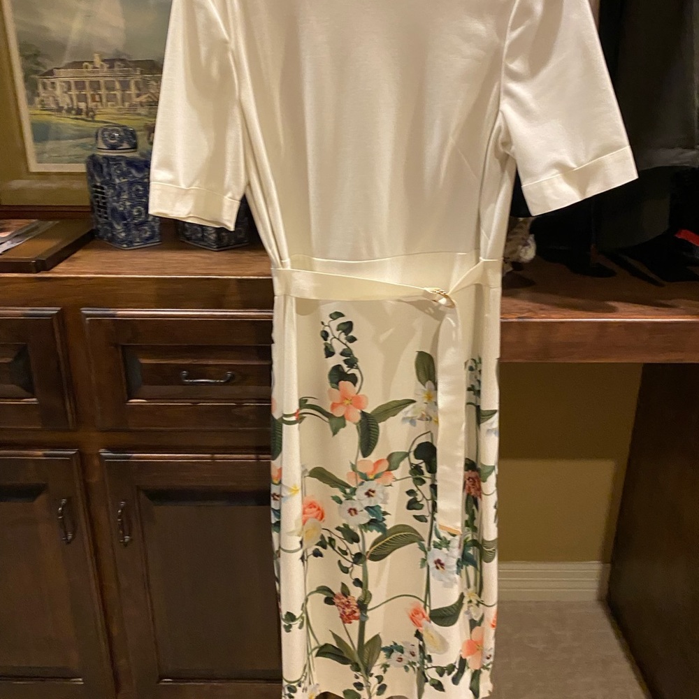 Ted Baker - Beautifully Fitted - Worn Twice - Ted Baker 4 - US Size 10